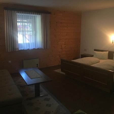 Appartements Weisses Rössl Sillian Exteriör bild