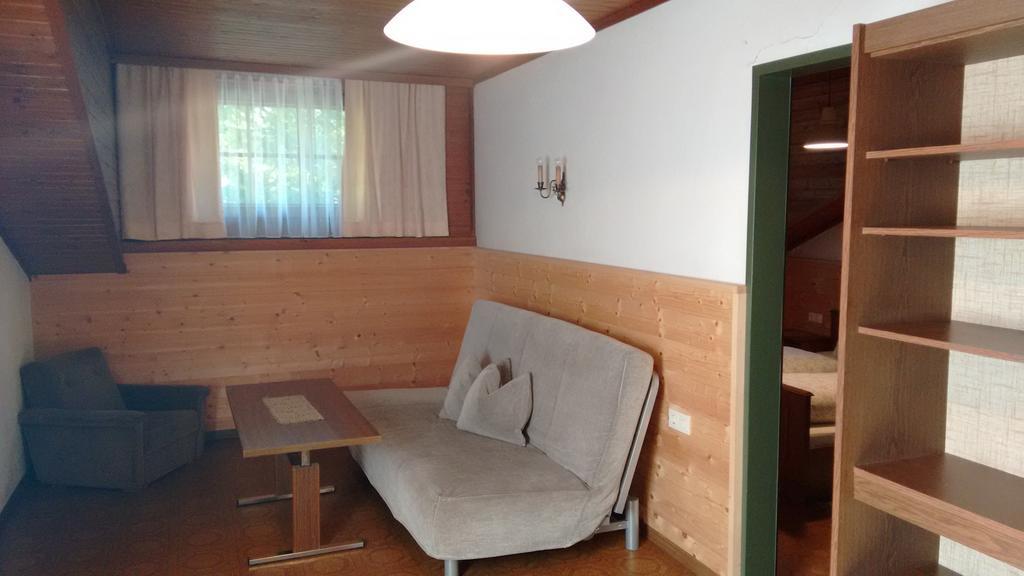 Appartements Weisses Rössl Sillian Exteriör bild